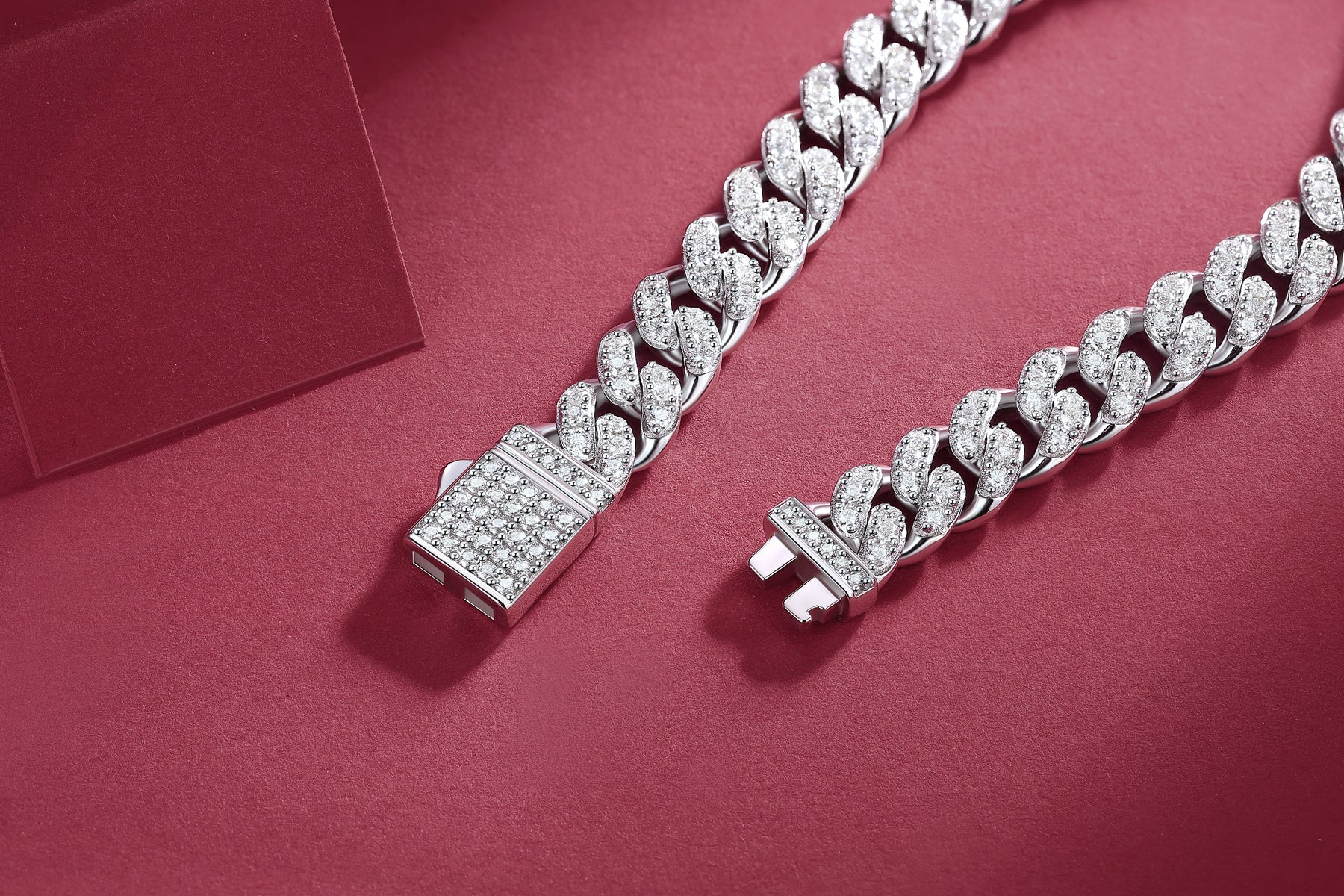 Radiant Faith — Unisex Moissanite Bracelet in 925 Sterling Silver | Luxury Minimalist Jewelry - ZENTRION 