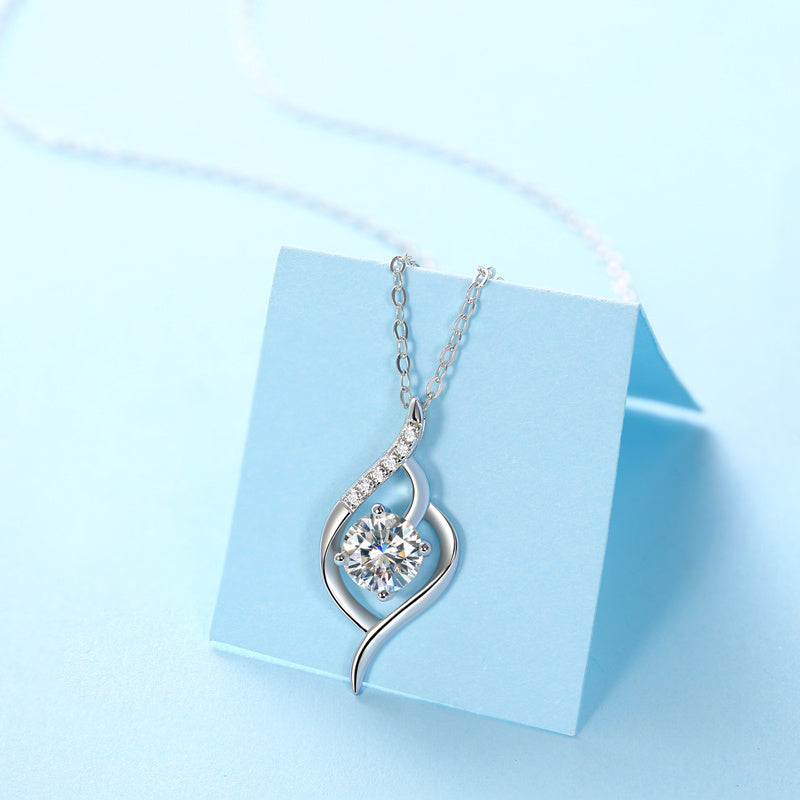 City Radiance Moissanite Silver Necklace — Elegant Shine for Modern Women - ZENTRION 