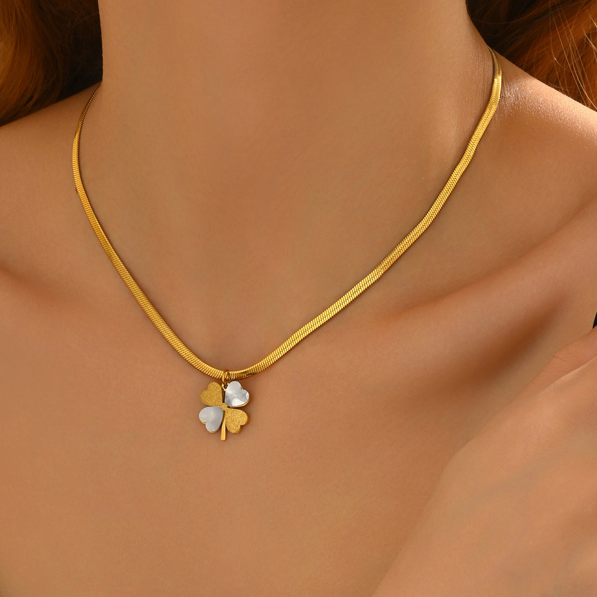 Double Luck Necklace – 18K Gold-Plated Four Leaf Clover Charm, Hypoallergenic & Tarnish-Free - ZENTRION 