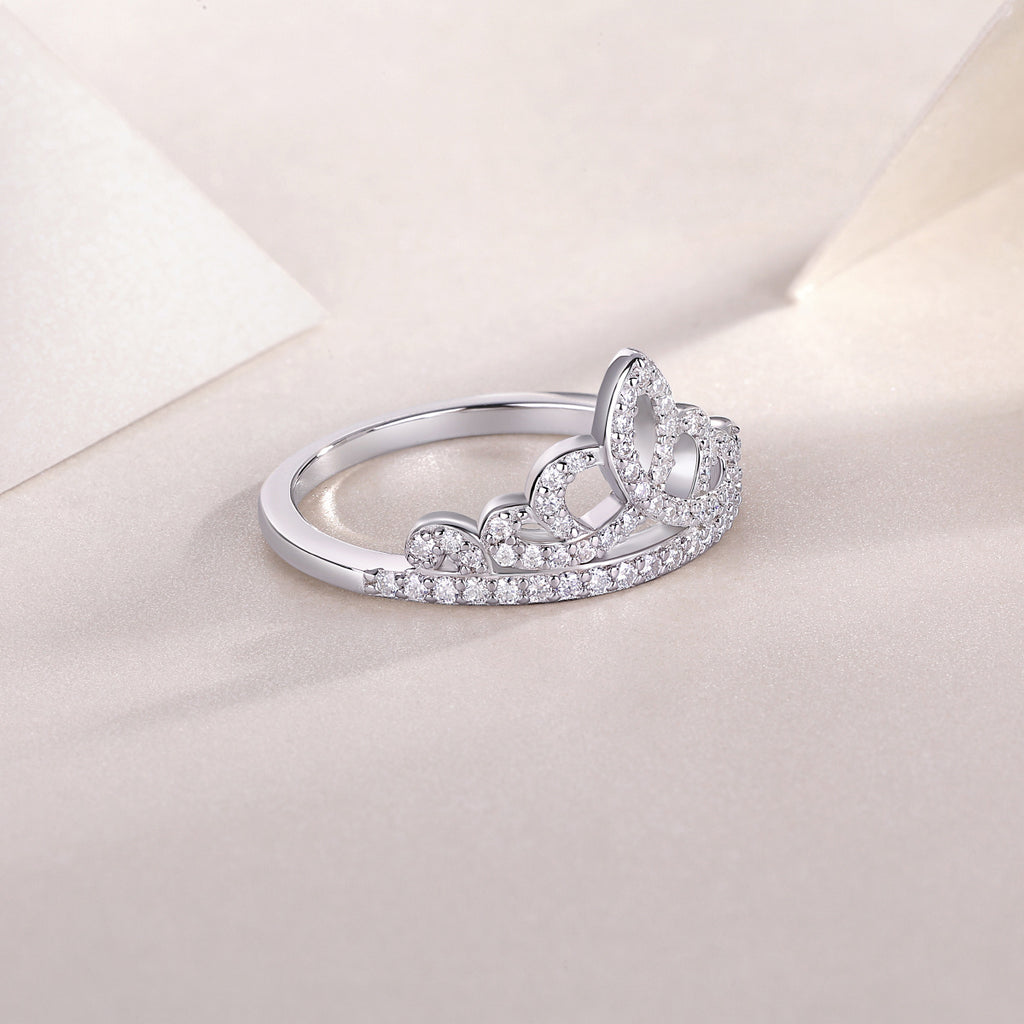 Crown Diamond Moissanite Silver Ring — Luxury Style with Radiant S925 Design - ZENTRION 