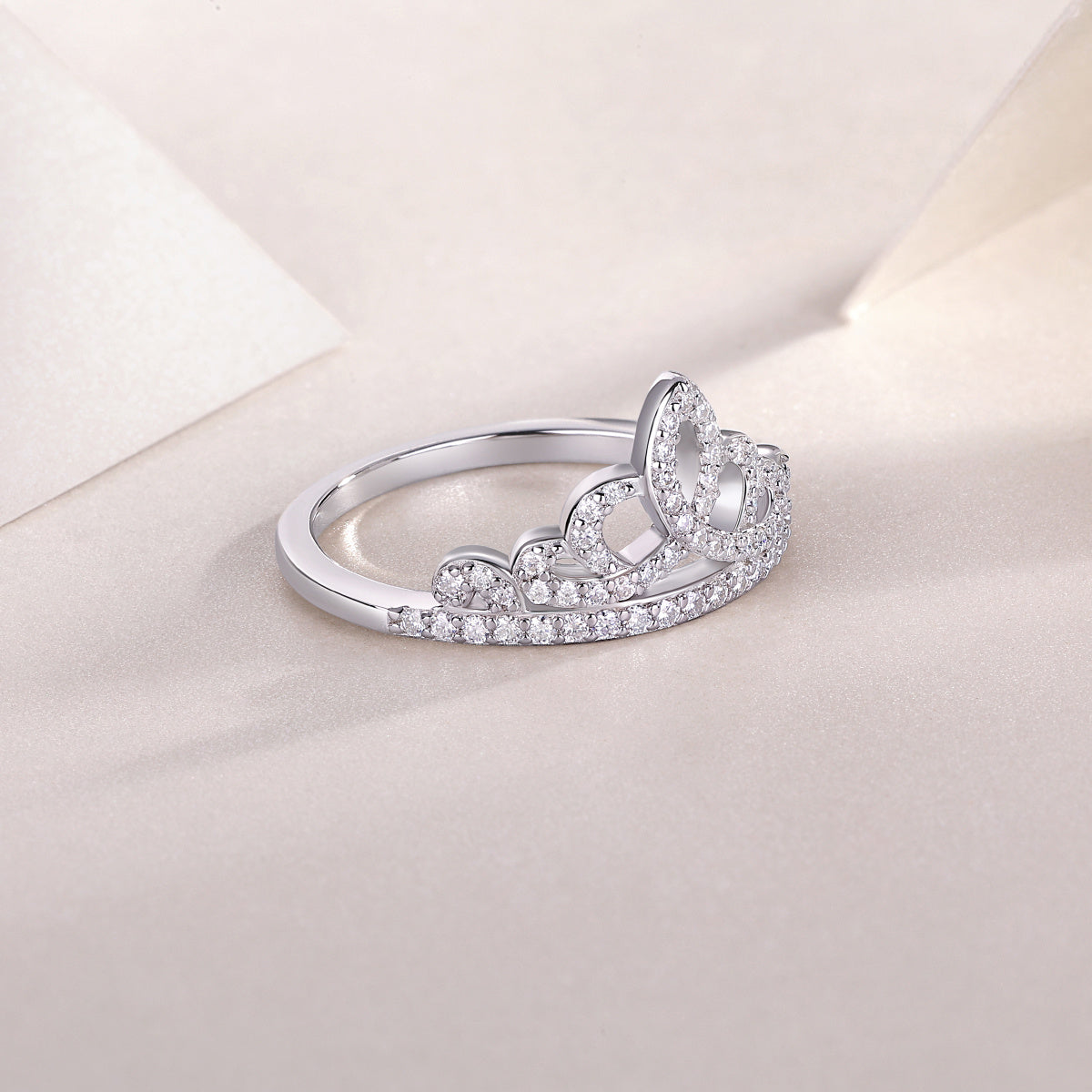 Crown Diamond Moissanite Silver Ring — Luxury Style with Radiant S925 Design - ZENTRION 