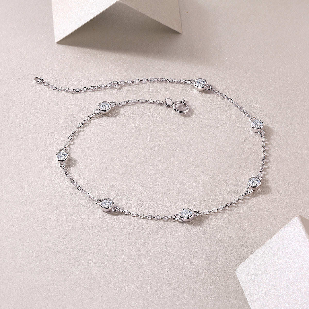 Smart Bubble Moissanite Silver Bracelet — S925 Luxury Shine with Diamond-Like Sparkle - ZENTRION 