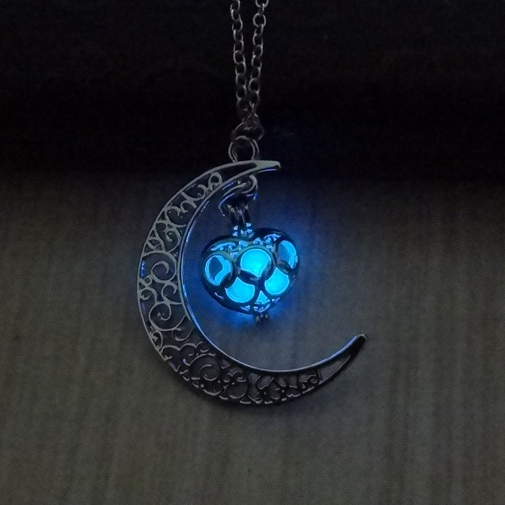 Glowing Charm Necklace – Luminous Pendant, Silver-Plated Chain, Statement Jewelry - ZENTRION 