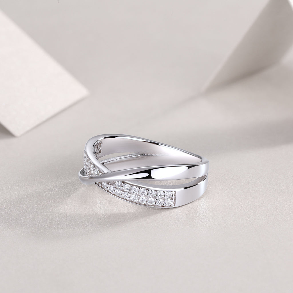 Elegant Embrace Moissanite Silver Ring — S925 Luxury Design with Radiant Sparkle - ZENTRION 