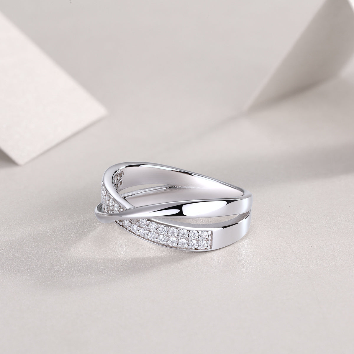 Elegant Embrace Moissanite Silver Ring — S925 Luxury Design with Radiant Sparkle - ZENTRION 