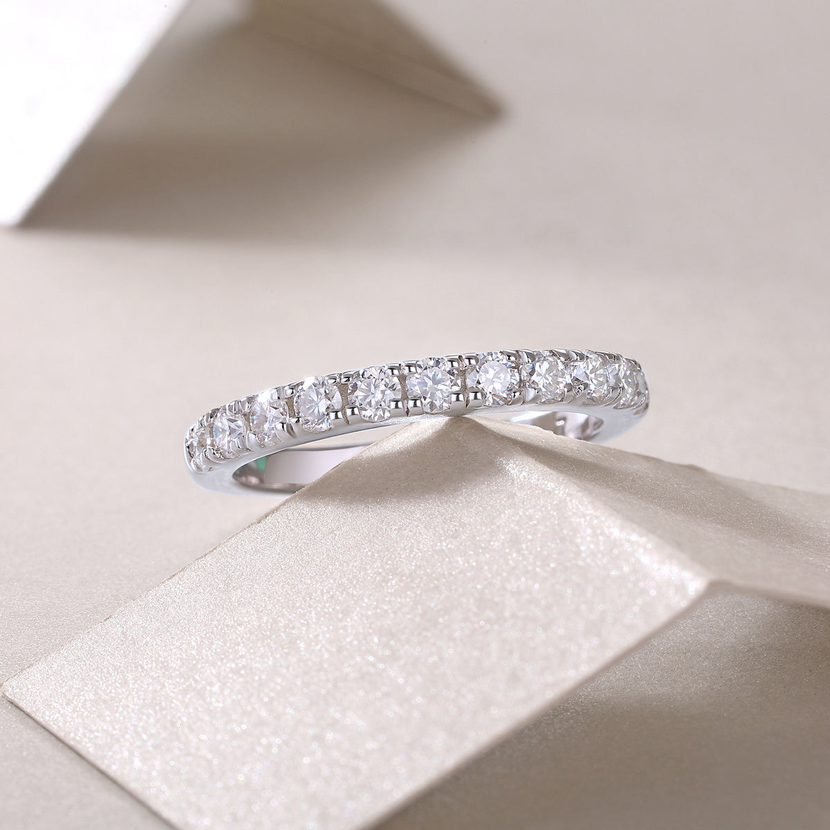 Parallel Shine Moissanite Silver Ring — S925 Luxury Design with Timeless Sparkle - ZENTRION 
