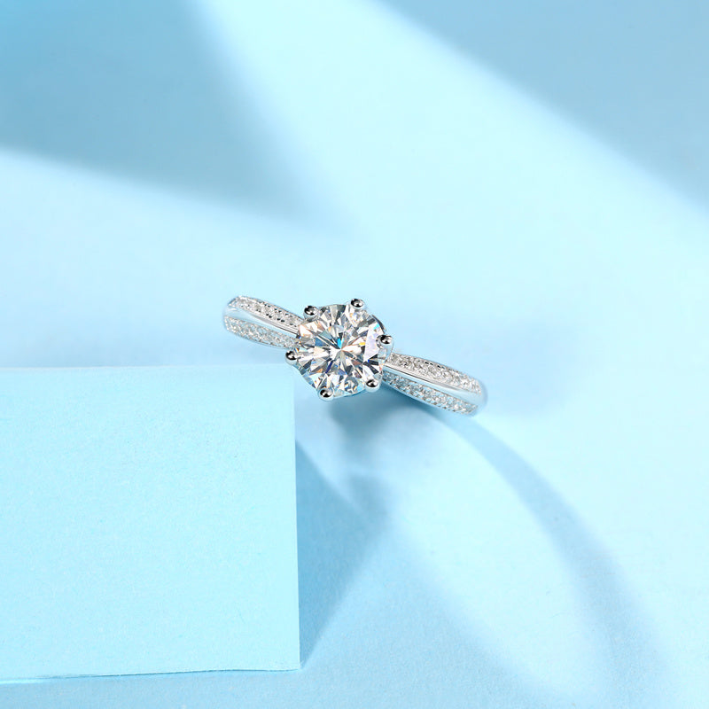 Moissanite Ring – Bold Sparkle in a Refined Luxury Design - ZENTRION 