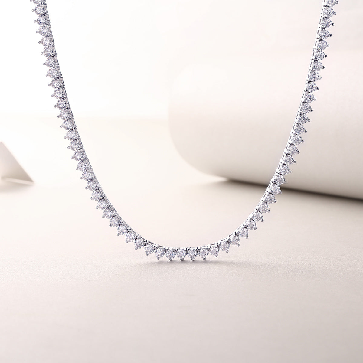 Lustrous Edge Moissanite Silver Necklace — S925 Luxury Shine, Diamond-Like Brilliance for Women - ZENTRION 