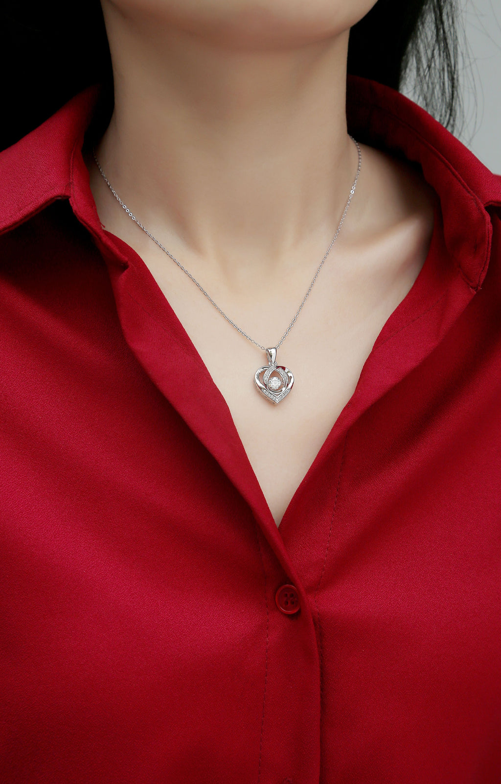 Heart of Grace Moissanite Pendant Necklace — S925 Silver Diamond-Like Luxury for Women - ZENTRION 