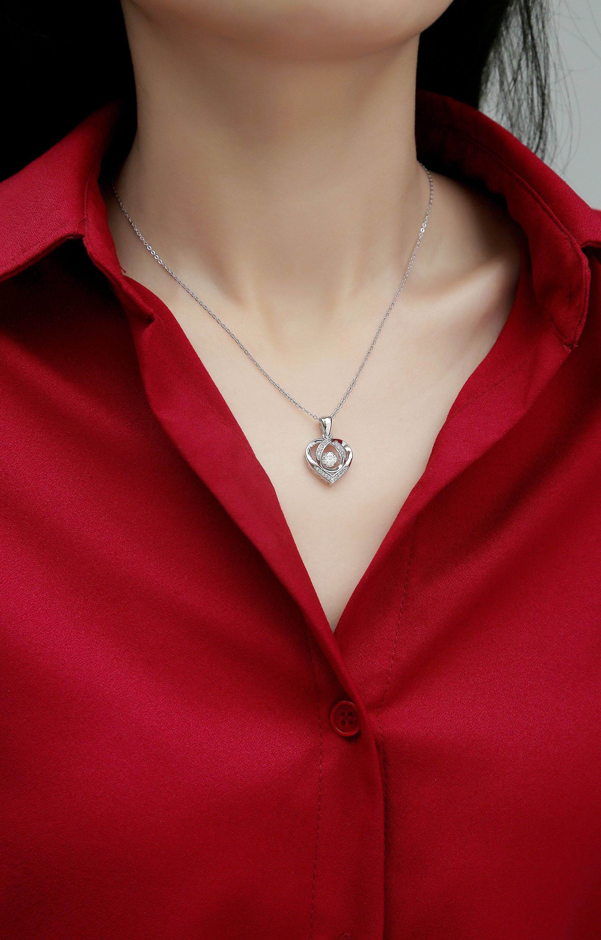 Heart of Grace Moissanite Pendant Necklace — S925 Silver Diamond-Like Luxury for Women - ZENTRION 