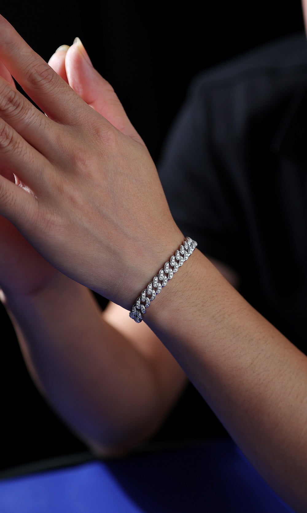Radiant Faith — Unisex Moissanite Bracelet in 925 Sterling Silver | Luxury Minimalist Jewelry - ZENTRION 