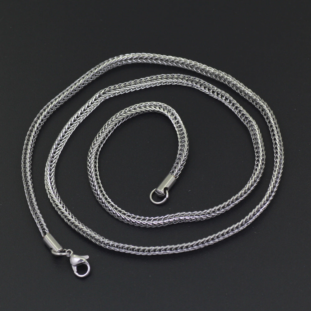 Signature of Style – Vacuum-Plated Stainless Steel Necklace for Men - ZENTRION