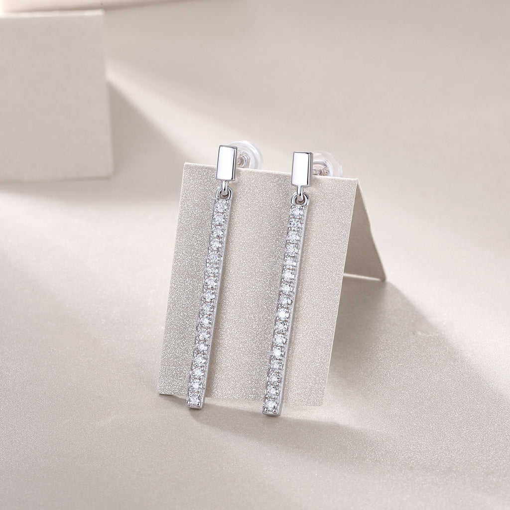 Jumping Moissanite Stud Earrings – Luxury Silver Diamond Elegance - ZENTRION 